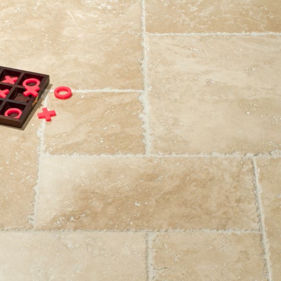 Lydia Classico Brushed - Chiselled Edge Travertine