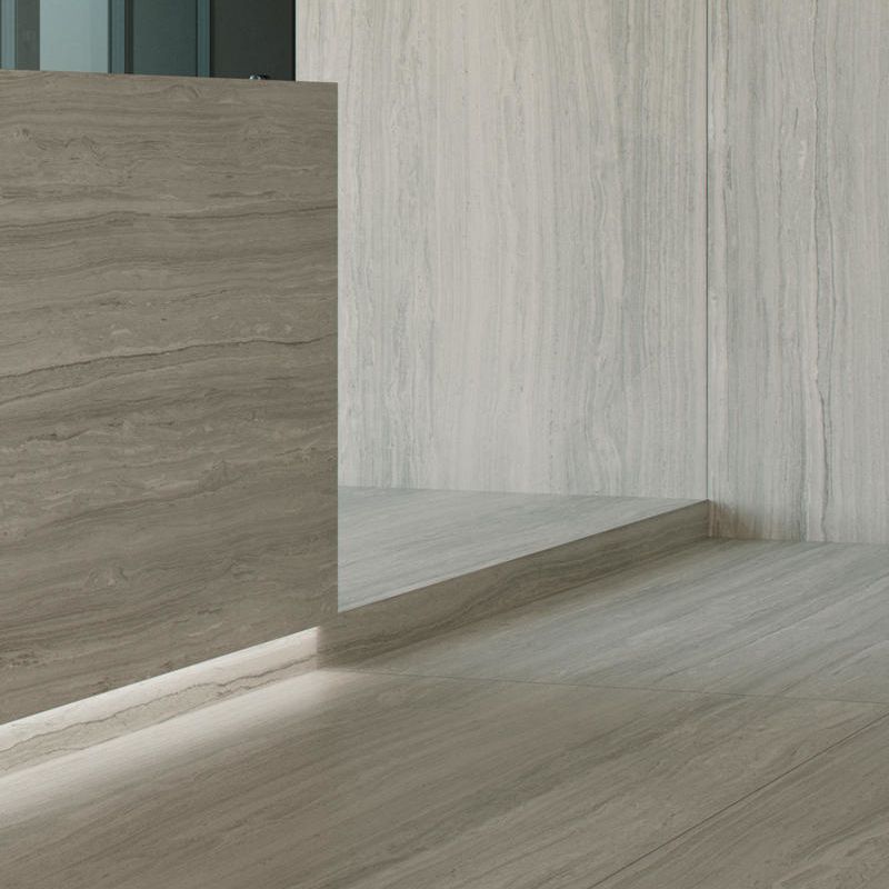 Silk Gris Large Coverlam Tile