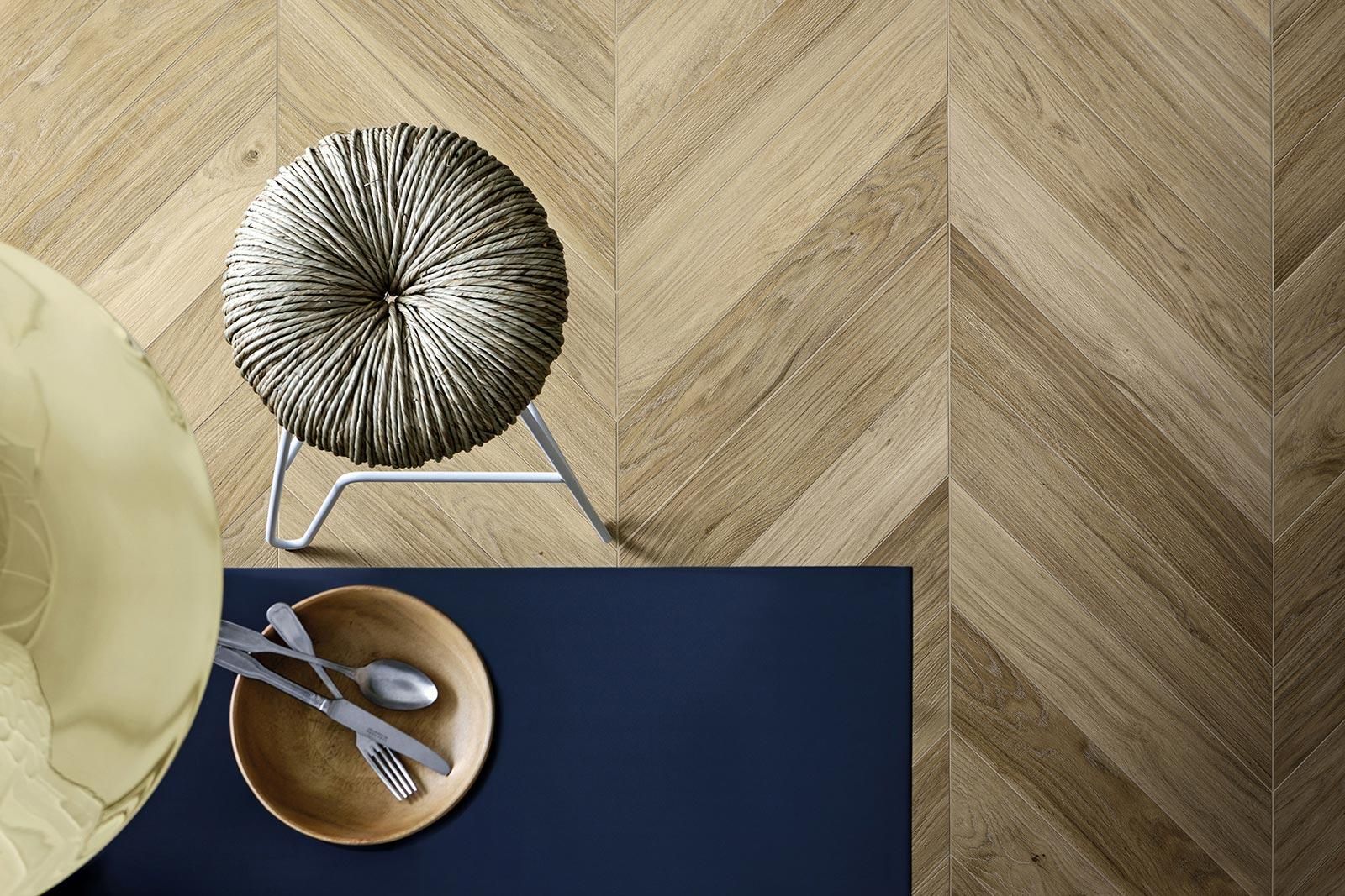 Legno di Anglo Beige MOCF Natural Wood Effect Chevron Tile