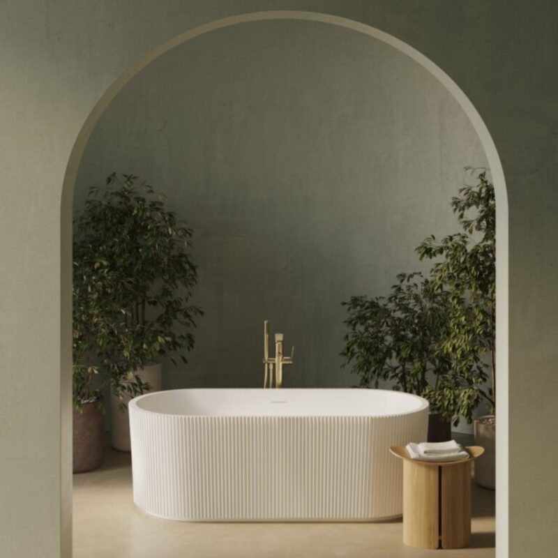 adamsez-advance-acrylic-luxury-bath-collection-exeter-devon