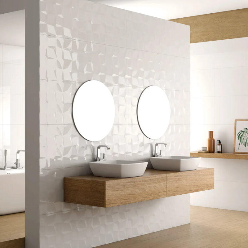 Saloni Vantage