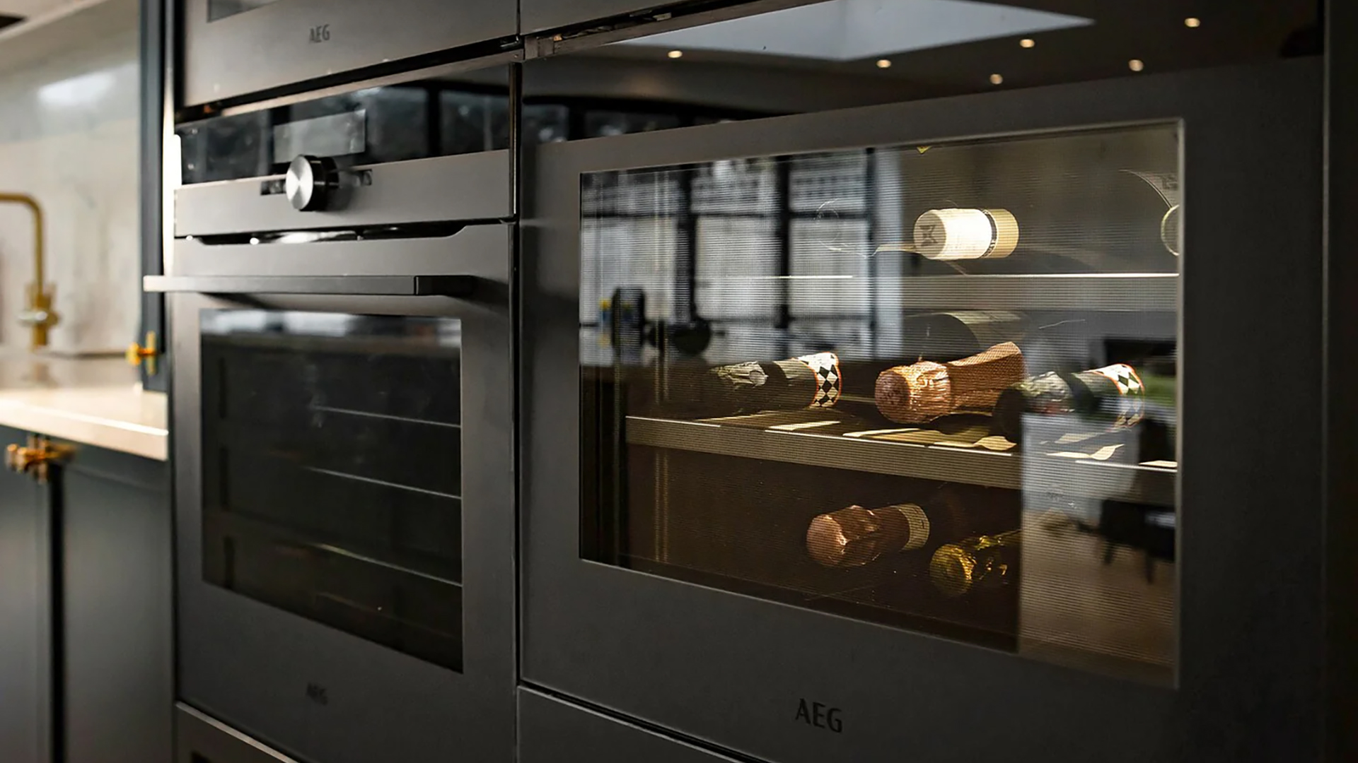 AEG Kitchen Appliances Exeter
